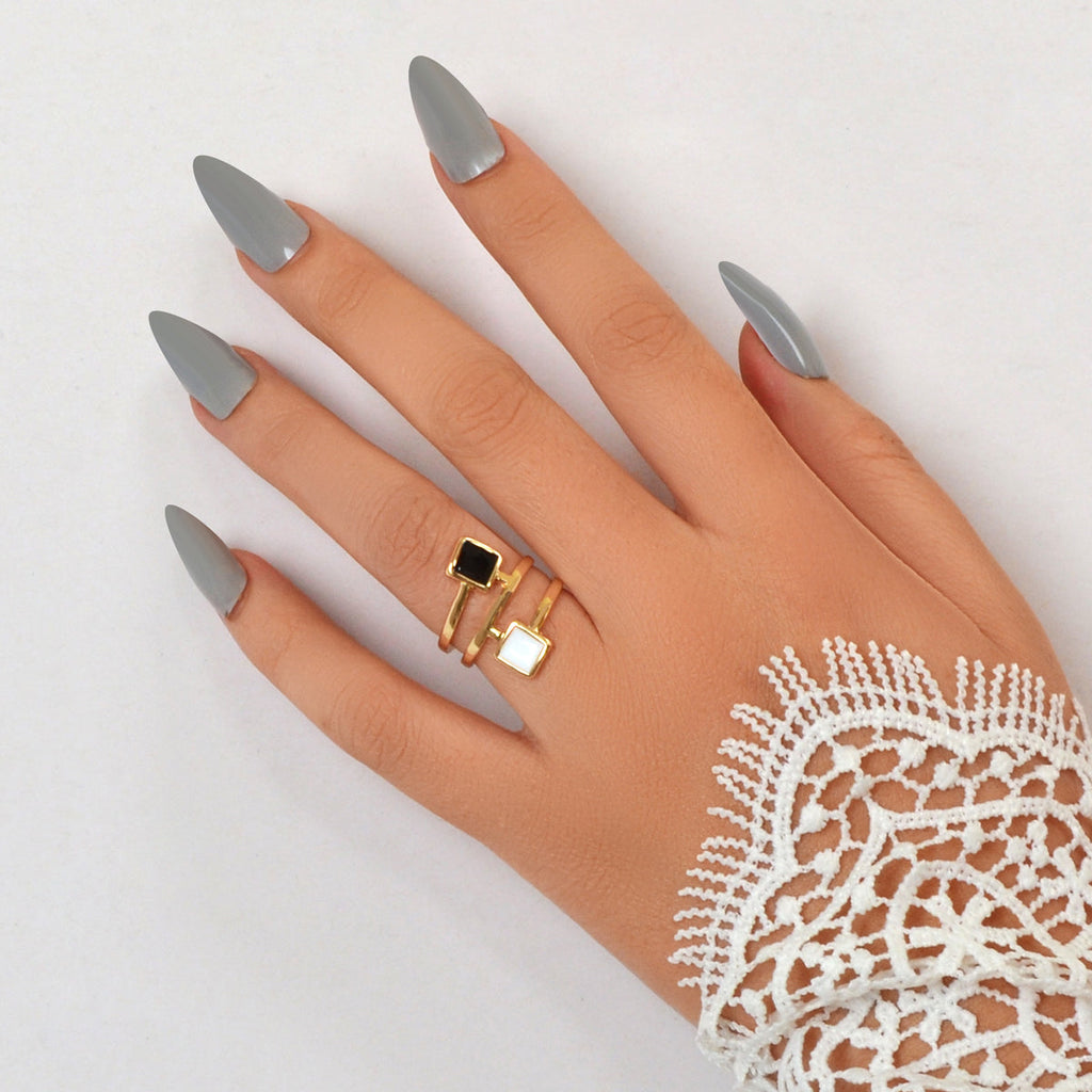 Party Daily Jewelry Band for Women Black White Enamel Square Hollow Gold Ring