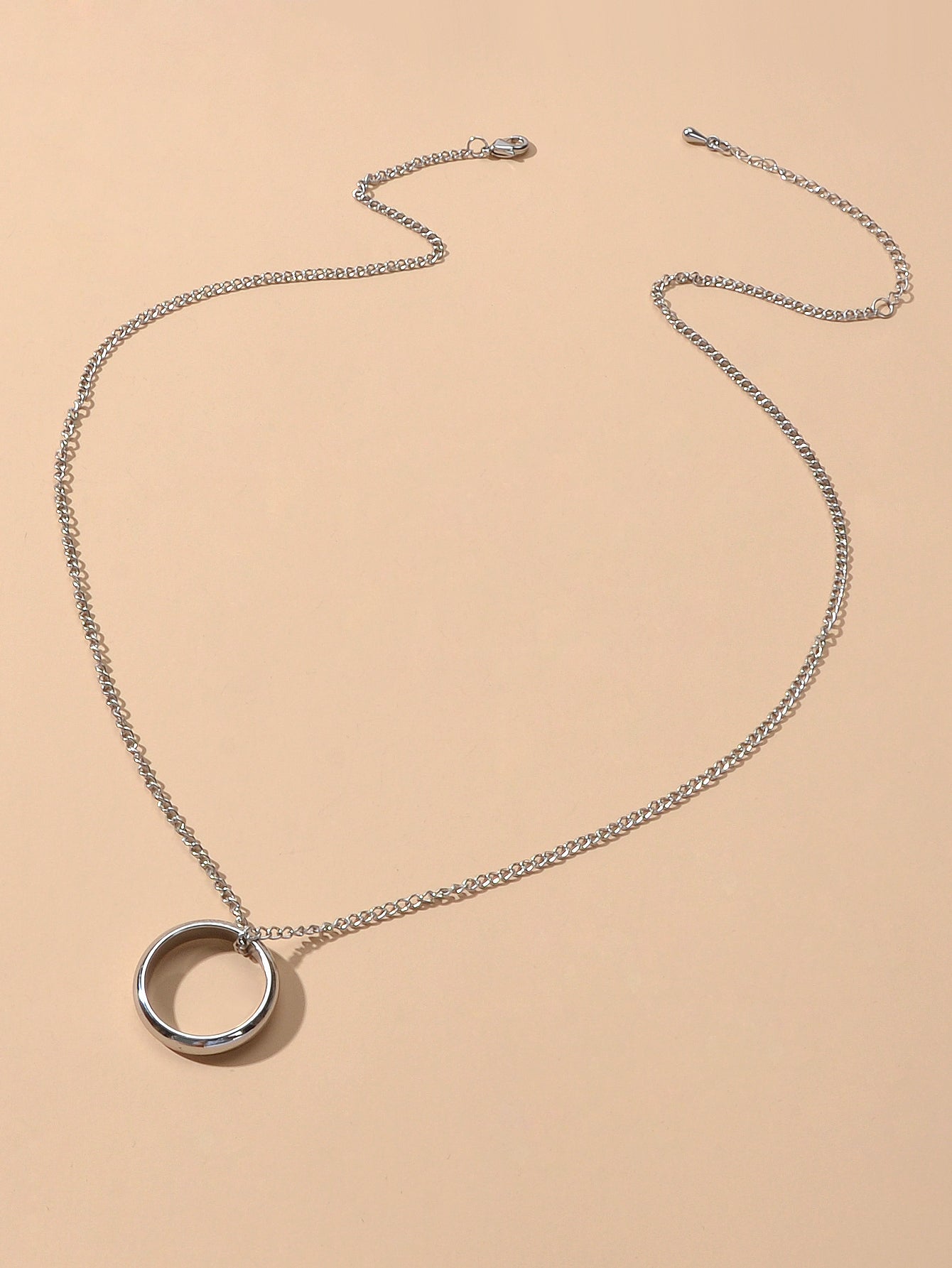 Ladies Jewellery Silver Chain Circle Charm Necklace Wholesale Price Accessories