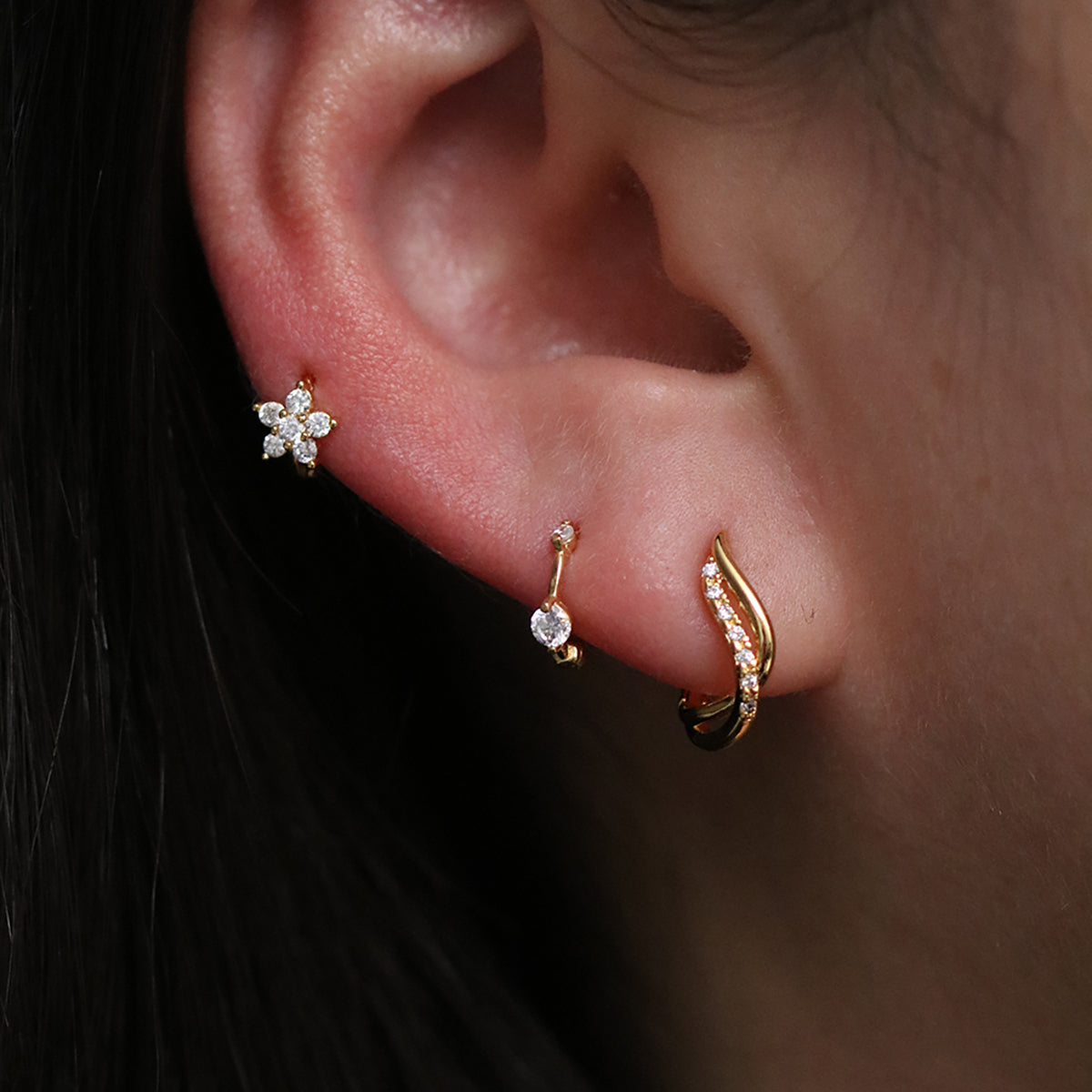 Dainty cubic flower huggie earring-3