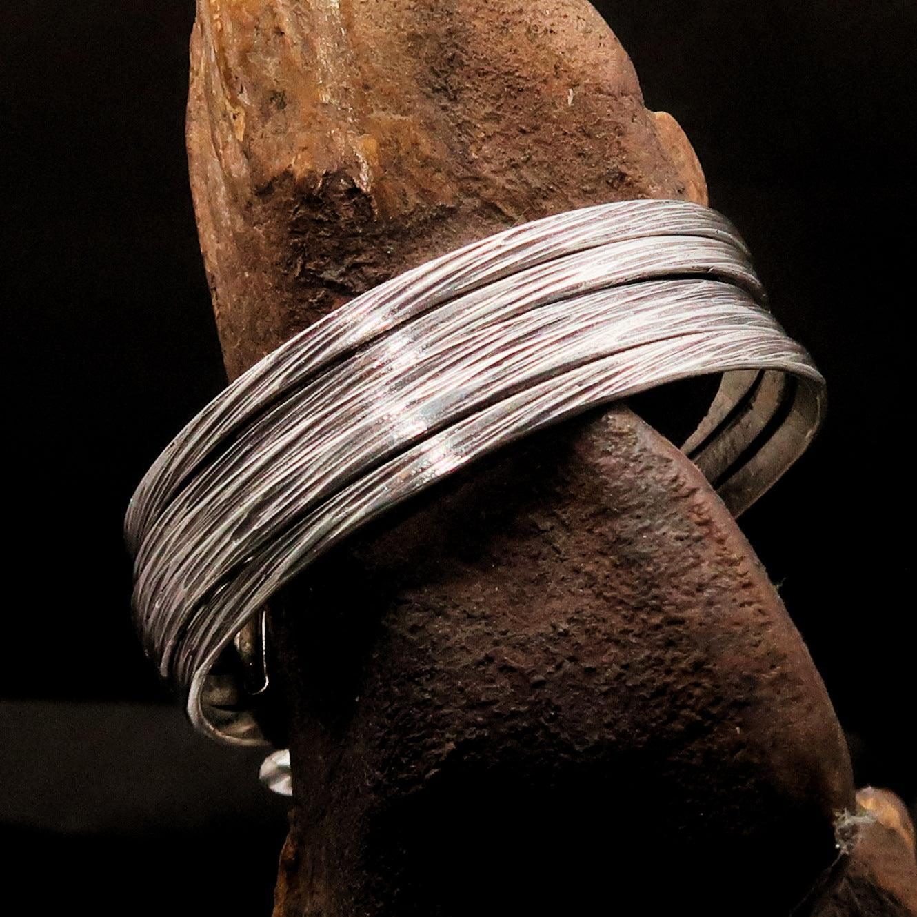 Excellent handcrafted minimalistic 5 String Sterling Silver Bracelet / Bangle