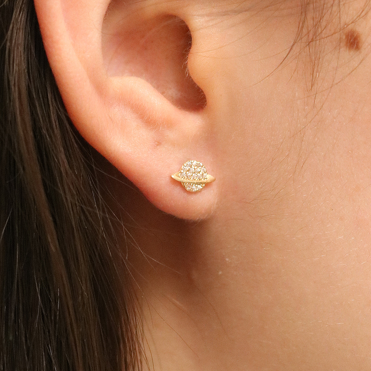 Cubic saturn studs-3