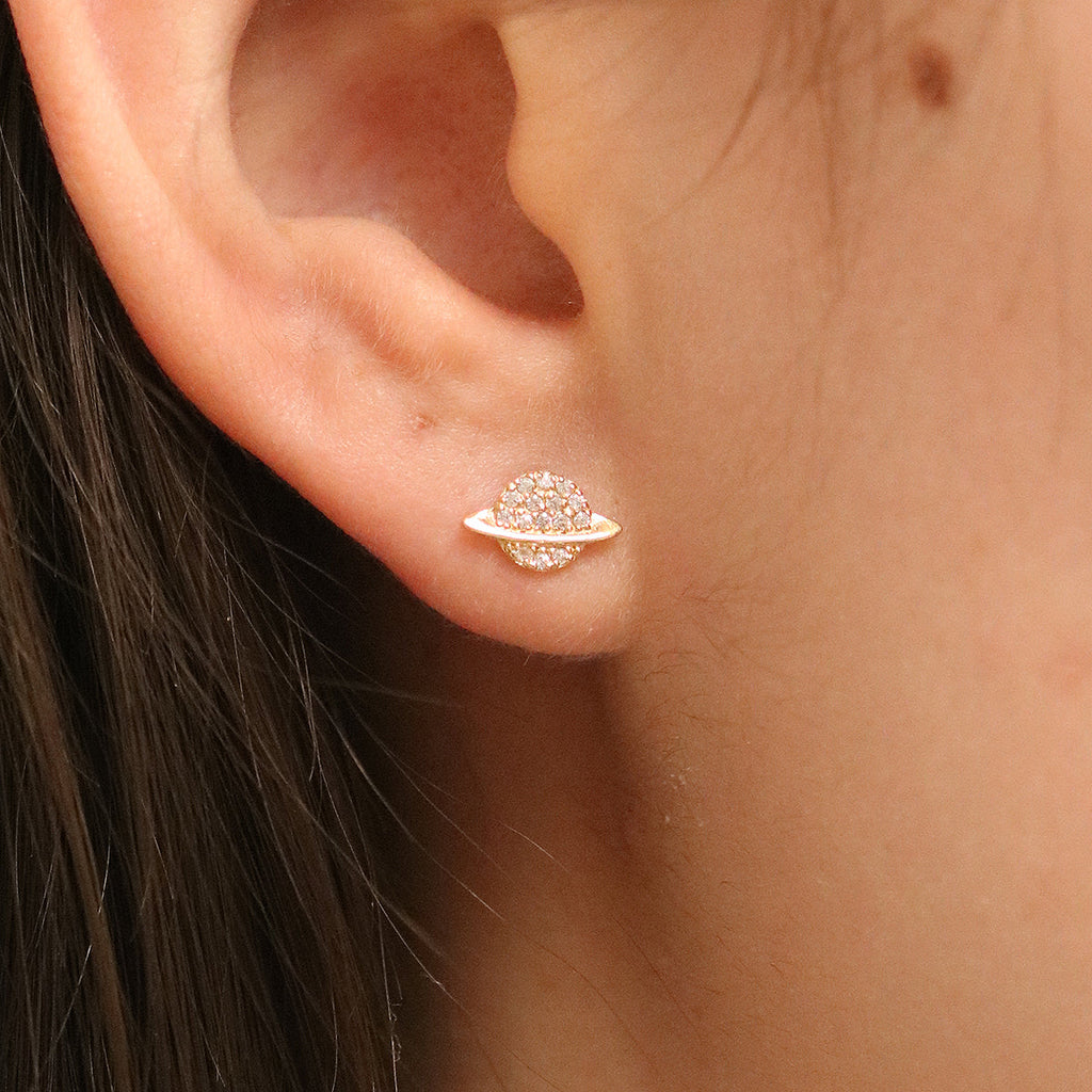 Cubic saturn studs-2