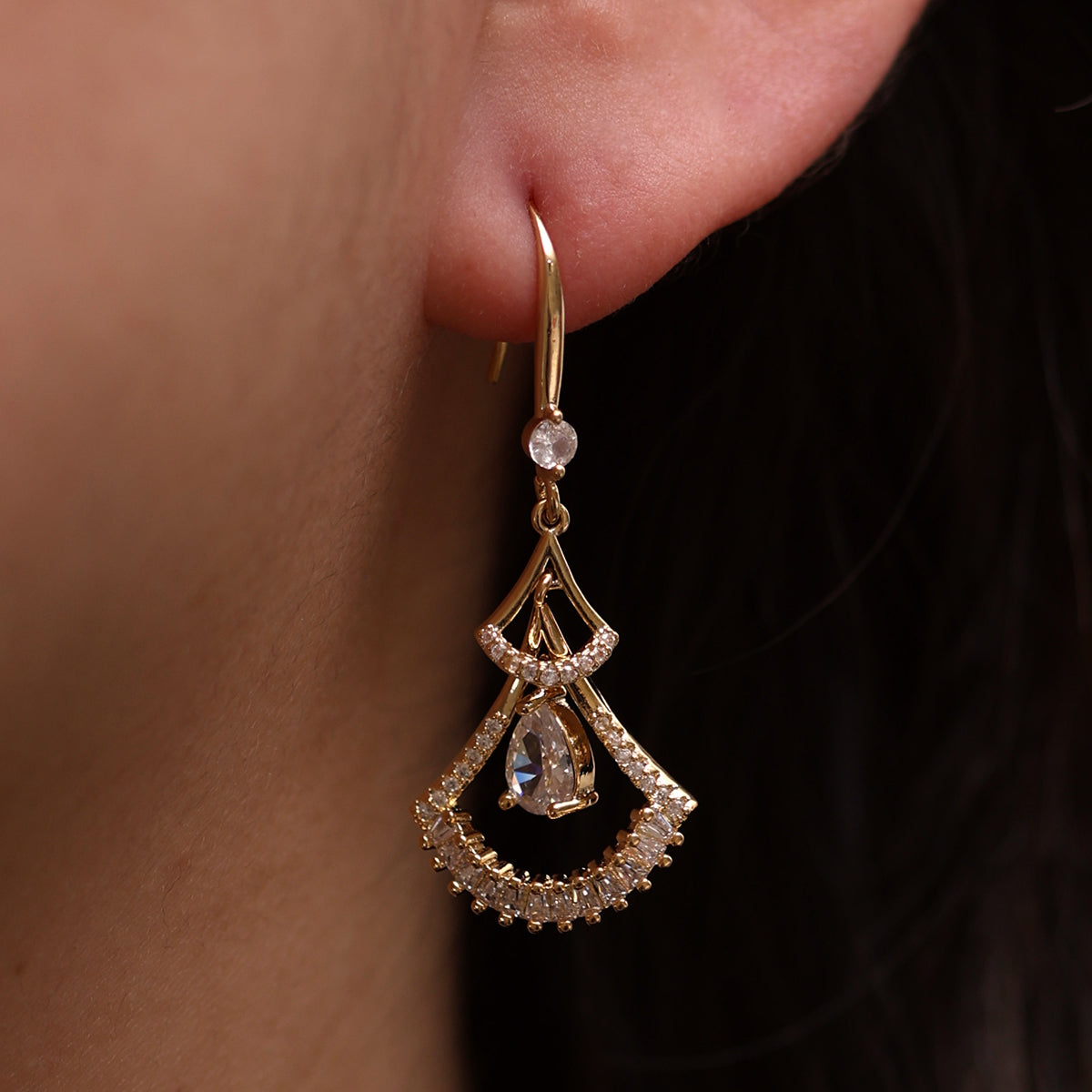 cubic hook drop earrings-1