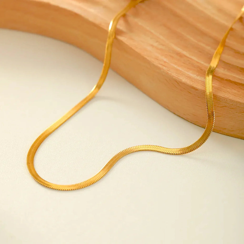 Herringbone Snake Chain Necklace – Flat Statement Choker Jewelry